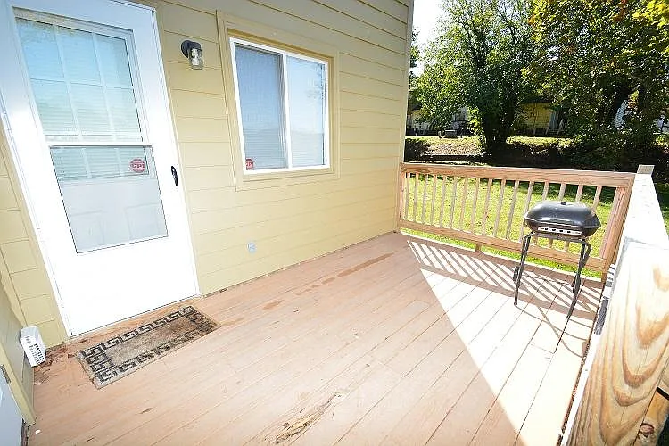 800 Fargo St #C1 — Photo 9