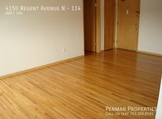 4150 Regent Ave N #114, Minneapolis, MN 55422
