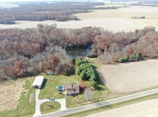 17926 E Wilderness Rd, West Union, IL 62477