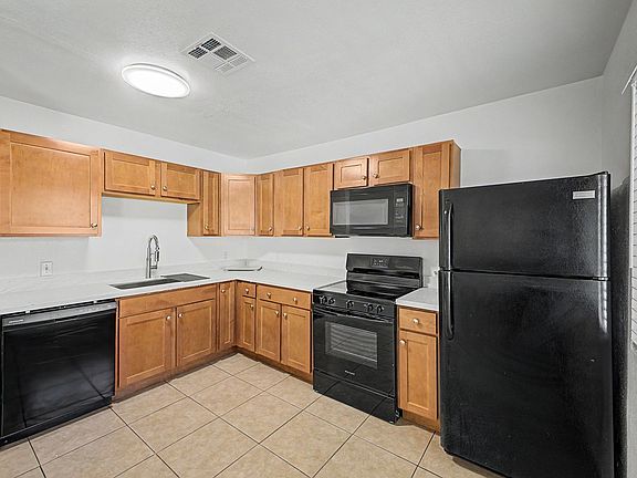 3rd image of 329-349 N 11th St #208