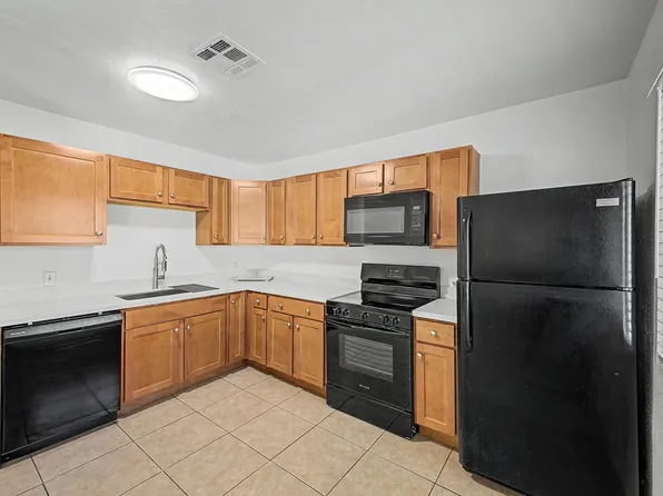 Twin Palms Apartments, 329-349 N 11th St #208, Phoenix, AZ 85006