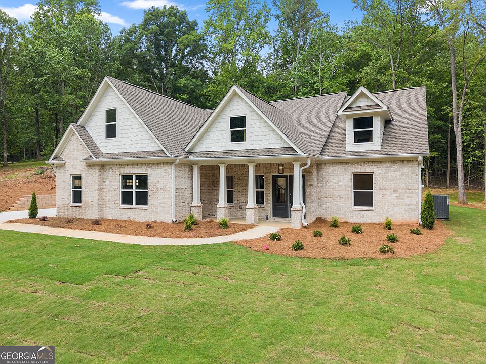 1st image of 439 Oak Ridge Dr