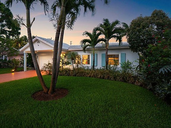 4th image of 1222 N Palmway
