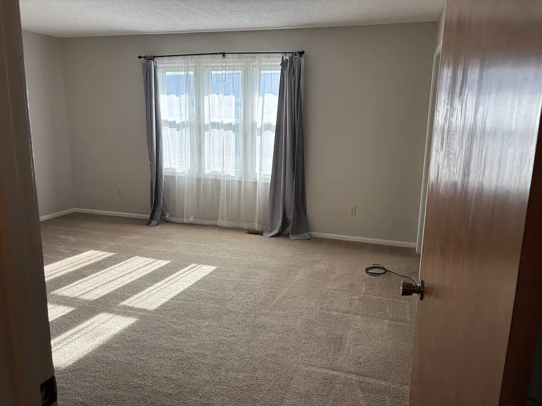 Primary Bed Room