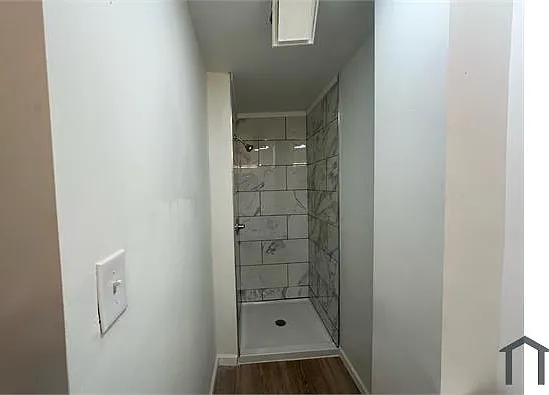 410 Maple Ave #2 — Photo 5