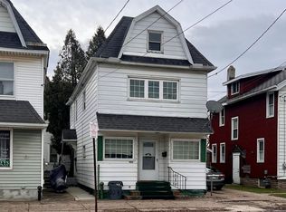 903 W 26th St, Erie, PA 16508