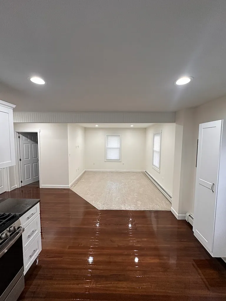 3 bed, $2,800 — Photo 1