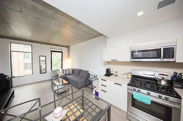 Rented by MNS | media 22