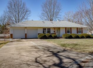 720 SW Williams St, Lees Summit, MO 64081