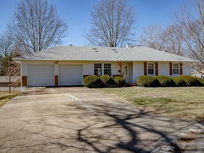 720 SW Williams St, Lees Summit, MO, 64081