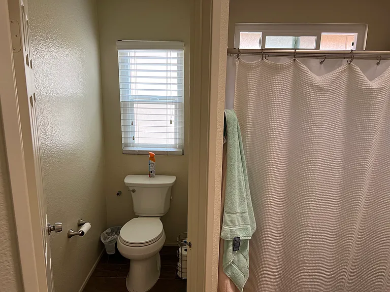 11932 Lewisia Ave — Photo 16