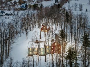 133 Hollow View Rd, Stowe, VT 05672