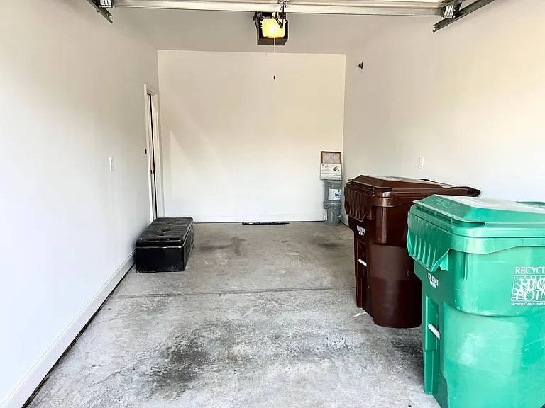 705 Piedmont Crossing Dr — Photo 11
