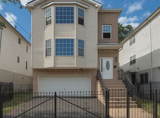 115 Fabyan Pl #1, Newark, NJ 07112
