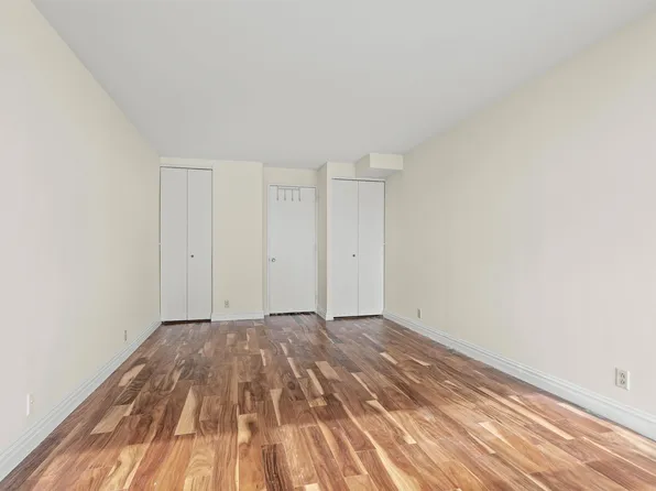 7004 Blvd East image 20 of 32