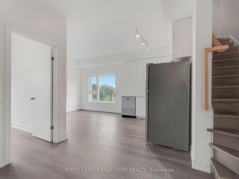 16 Melbourne Ave #316C — Photo 19