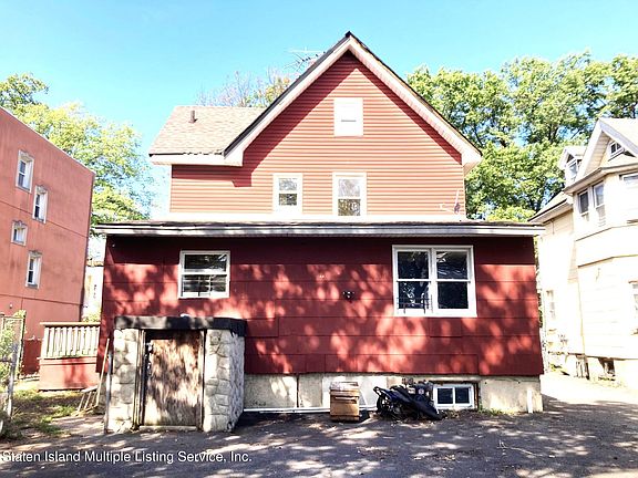 4th image of 63 Heberton Ave