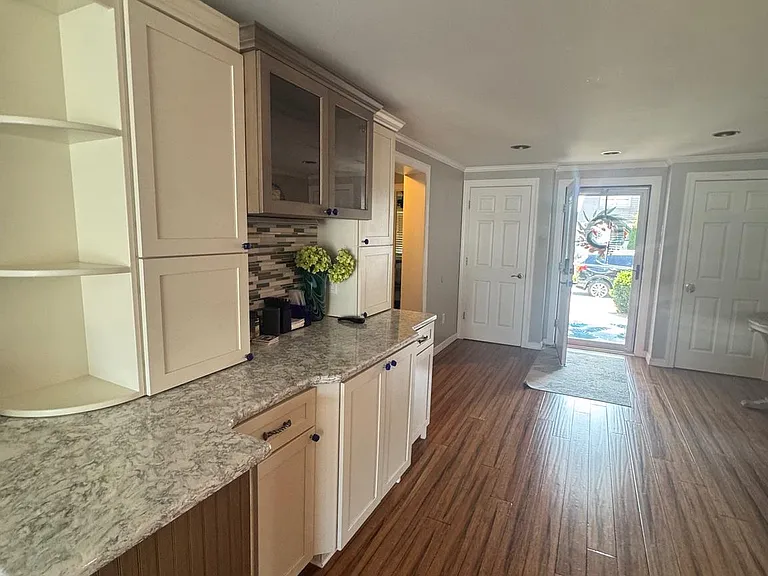 10613 Shifting Sands Dr — Photo 13