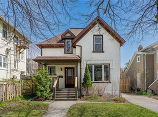 11 Heins Ave, Kitchener, ON N2G 1Z7