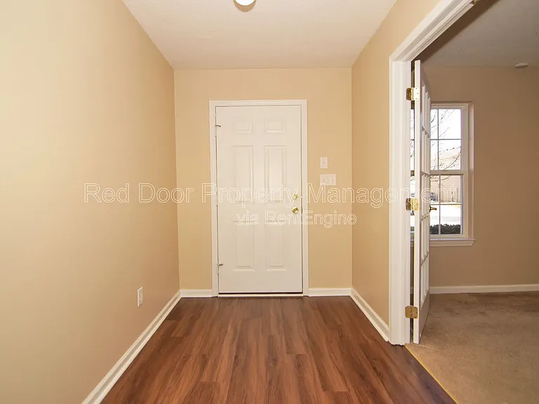 12419 Deerview Dr — Photo 25