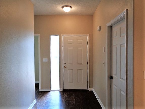 2nd image of 11528 Wellman Dr