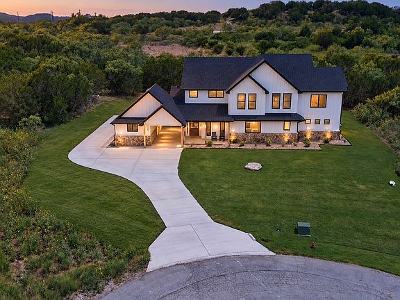 2nd image of 117 Bald Eagle Ct