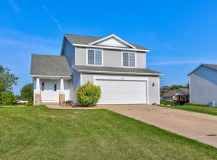 3721 Bantam Dr, Zeeland, MI 49464