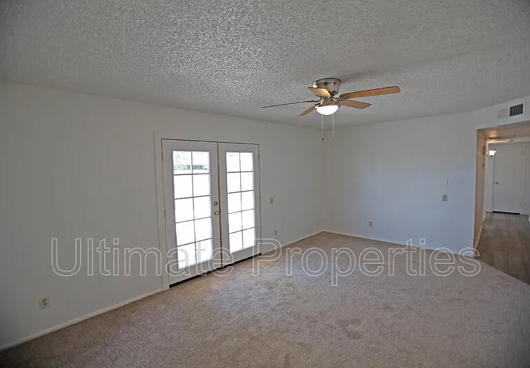 707 N 95th Dr — Photo 8
