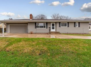 15 Locust St, Faribault, MN 55021