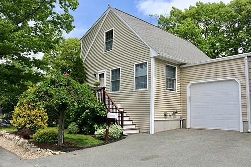 37 Green St #1 Photo 1