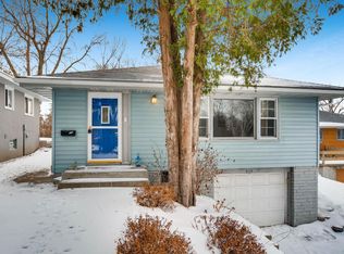 3115 Golden Valley Rd, Golden Valley, MN 55422