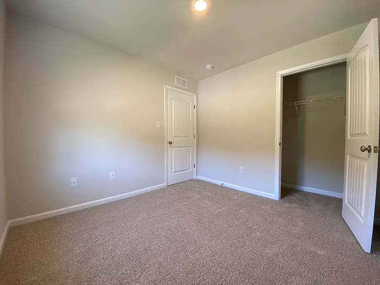 407 Mardella Dr — Photo 30