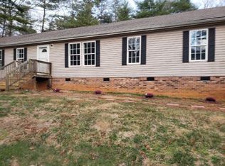 244 Pleasant View Dr, Patrick Springs, VA 24133