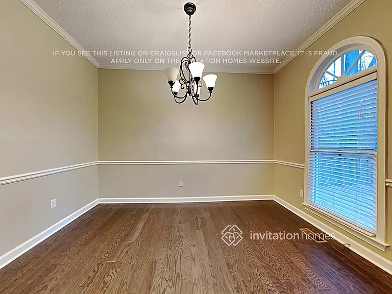 4881 Tree Tops Dr — Photo 9