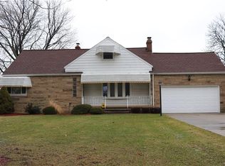 14120 Old Pleasant Valley Rd, Middleburg Heights, OH 44130