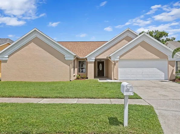 9506 Pebble Glen Ave, Tampa, FL 33647
