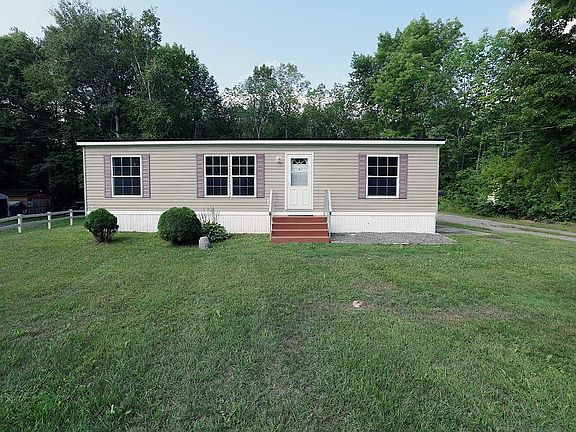 3rd image of 701 E Pittston Road
