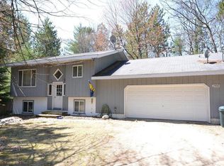 2490 Mary Anne Dr, Lewiston, MI 49756