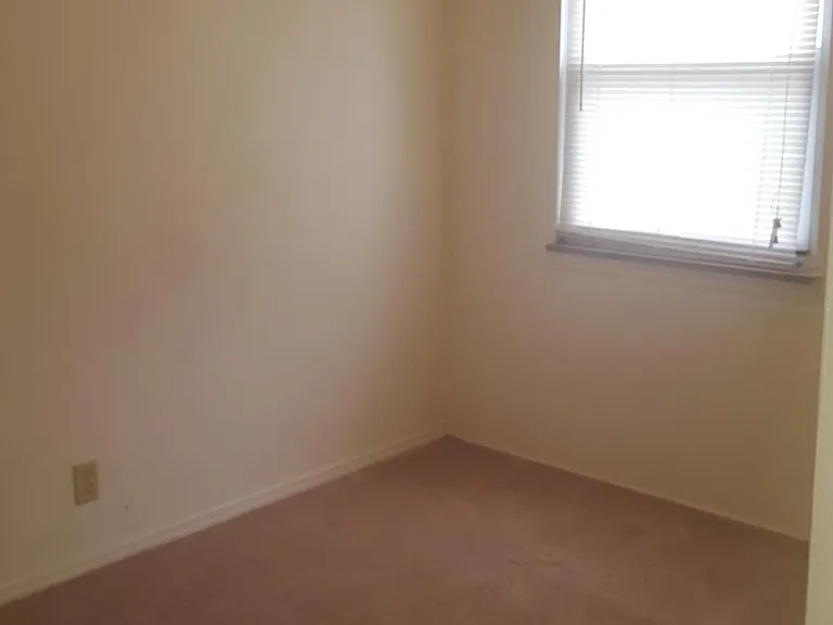 334 E Pike St #2 — Photo 8
