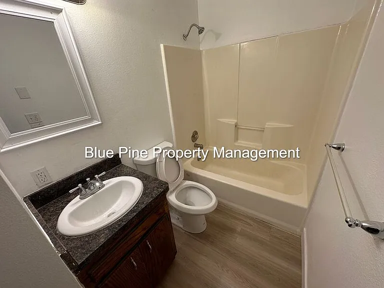 1224 Holman Ave — Photo 5
