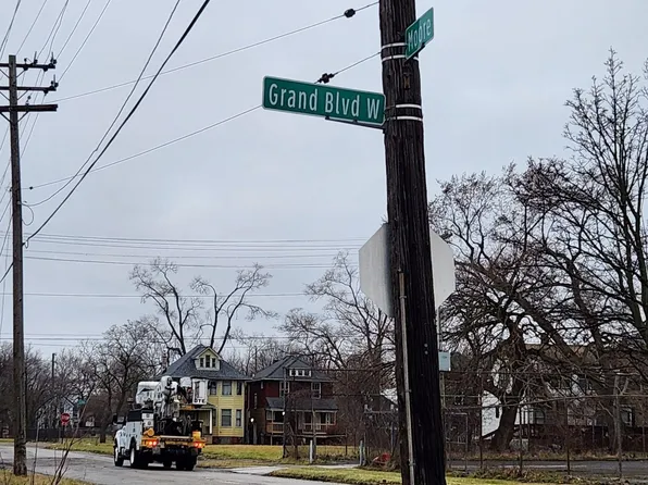 1809 W Grand Blvd, Detroit, MI 48208