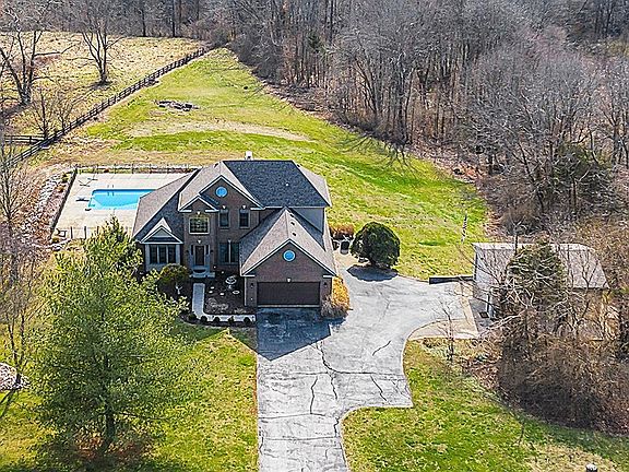 2nd image of 107 Goebel Dr
