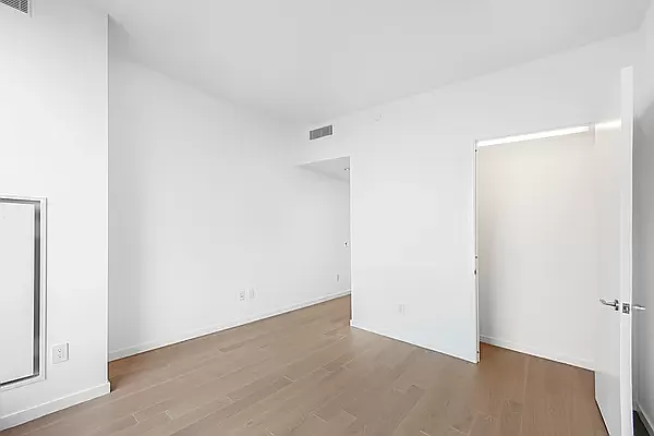 Rented by Oxford Property Group | media 2