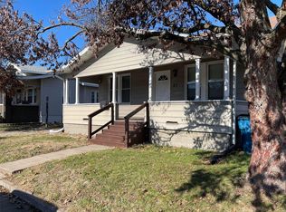 27 Eckhard Ave, Wood River, IL