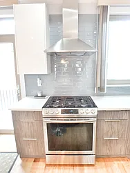 Rented by MAC Realty NY