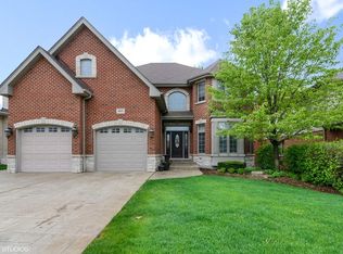 6621 W 91st Pl, Oak Lawn, IL