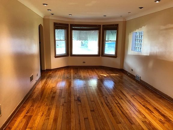 2nd image of 5042 W 23rd St