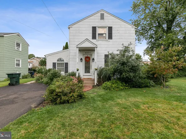 2421 Pershing Ave, Abington, PA 19001