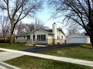 6106 N Lewellen St, Marshall, WI 53559