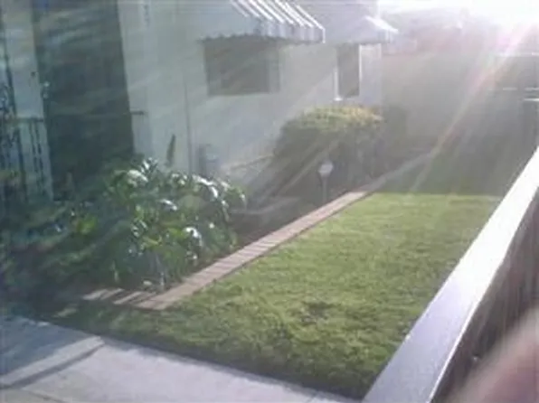 8737 Denver Ave, Los Angeles, CA 90044